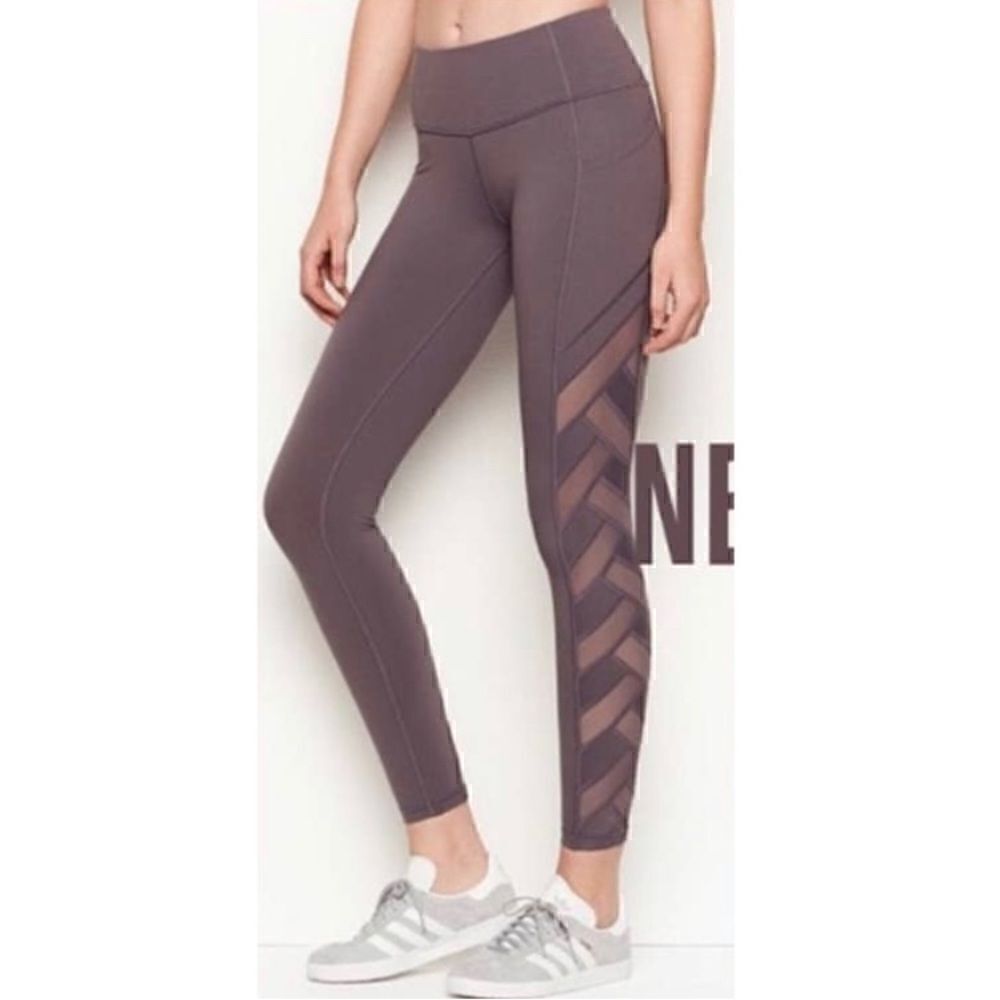 Victoria’s secret sport total knockout tight